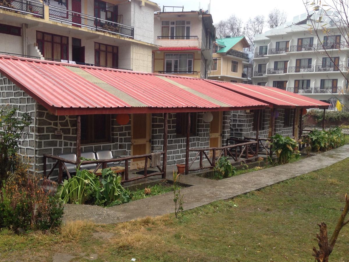 Seraj International Manali  Bagian luar foto